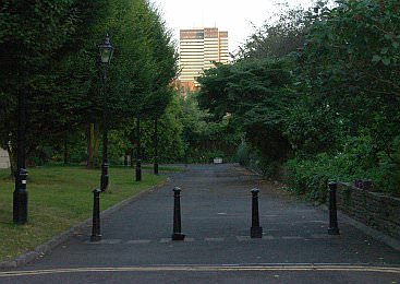 The canal route as it approached Cumberland basin DSC08157.jpg