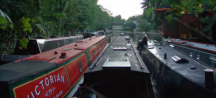 View along the boat moorings towards Waters Meeting Junction DSC08170.jpg