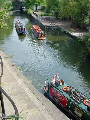Bank holiday melee at tunnels #########