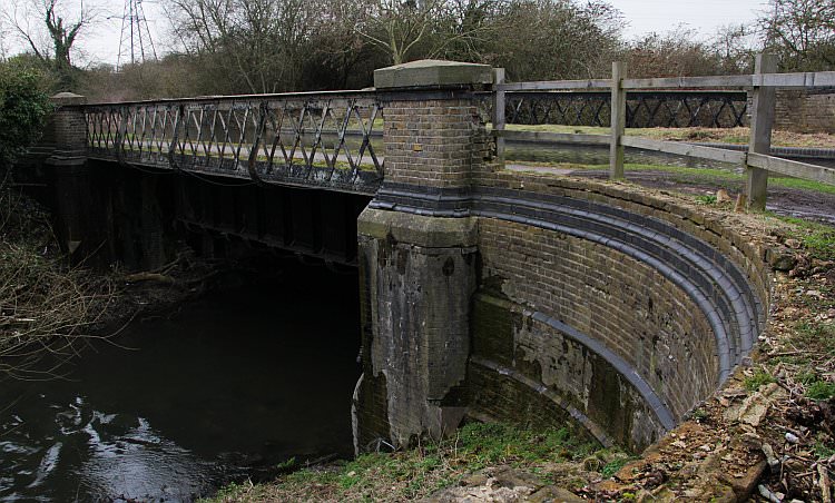 The first of the three iron aqueducts. Here the navigation crosses the Colne Brook